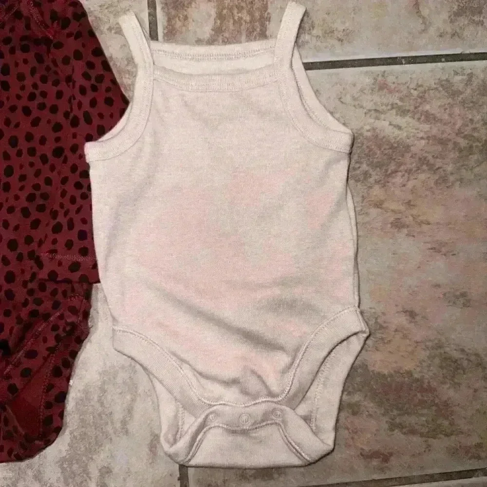 Old Navy set of 3 Baby Girl Bodysuits 0-3M - Picture 5 of 8